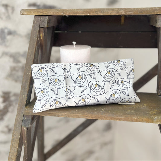 Coussin de yoga pour les yeux relaxant et éco-responsable fait en France