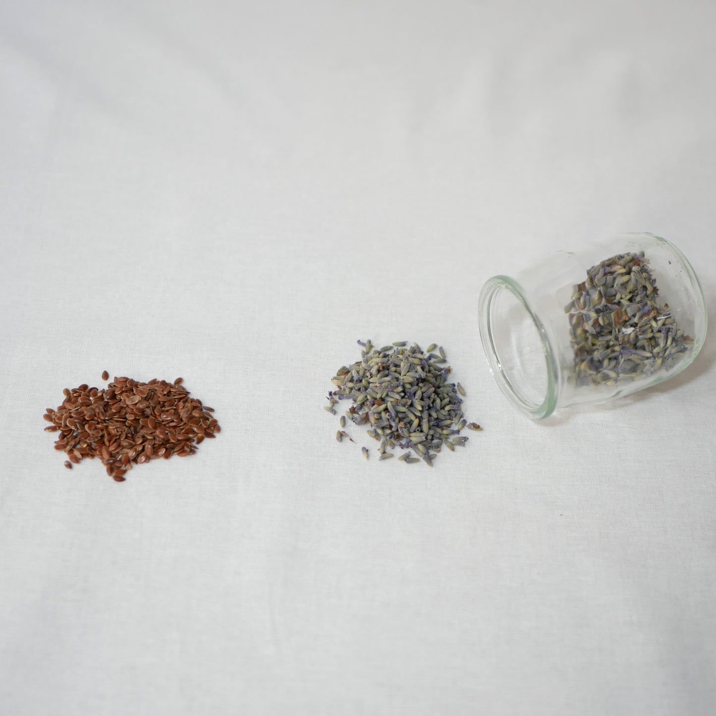 Graines de lin et lavande biologiques françaises